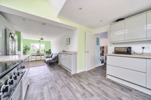 Photo 22- click for photo gallery